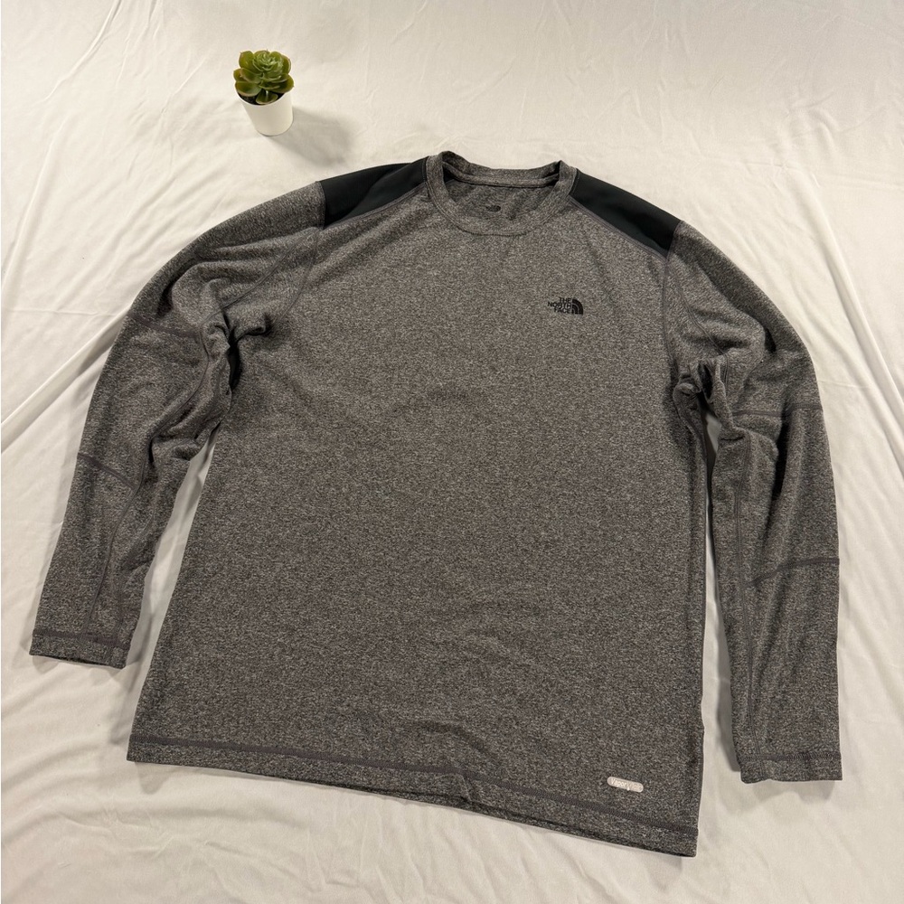 The North Face Mens Gray Vaporwick Long sleeve Workout Athletic Shirt Size M